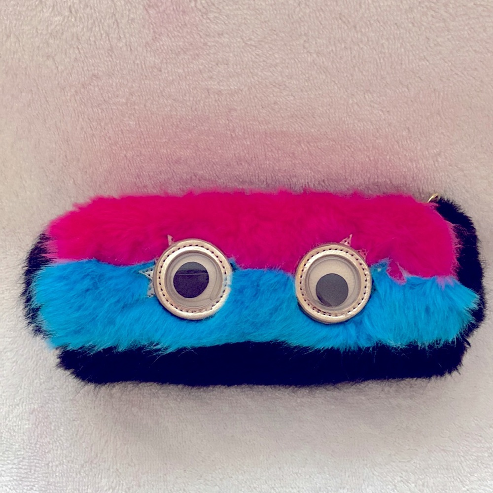 Cosmetic case